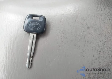 2003 Toyota Camry Le from USA, damaged, VIN 4T1BE32K33U219697